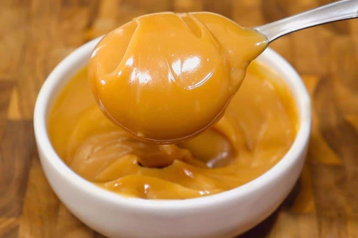 Muito doce de leite para o noivo comer escondido